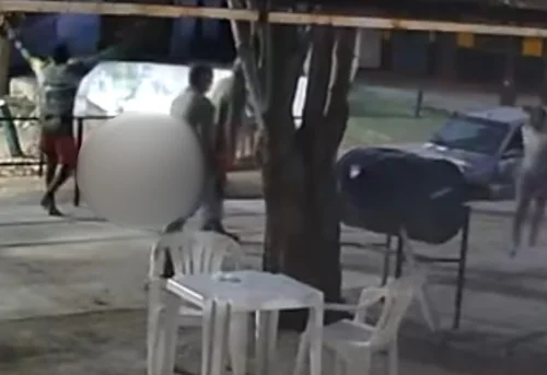 Policial aposentado é morto a facadas ao defender filho em Peixe, TO; vídeo mostra briga