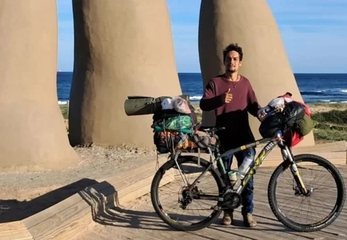 Tocantinense pedala mais de 7 mil km de bicicleta para chegar a Ushuaia