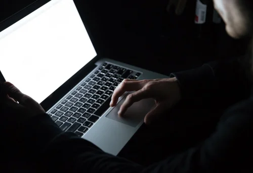 Homem é condenado a 8 anos por estupro de vulnerável virtual no Tocantins