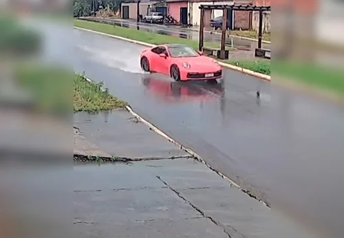 Vídeo mostra Porsche em alta velocidade antes de bater em poste no Tocantins