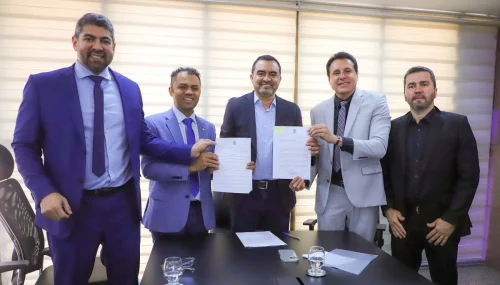 Governador do Tocantins envia PEC do Teto Único e PCCS da Polícia Civil para a Aleto