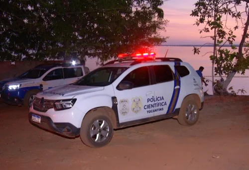 Homem é morto a tiros em balneário na presença da esposa e dos filhos